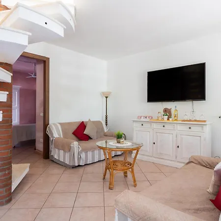 Gaia's Panoramic Sea View Budoni